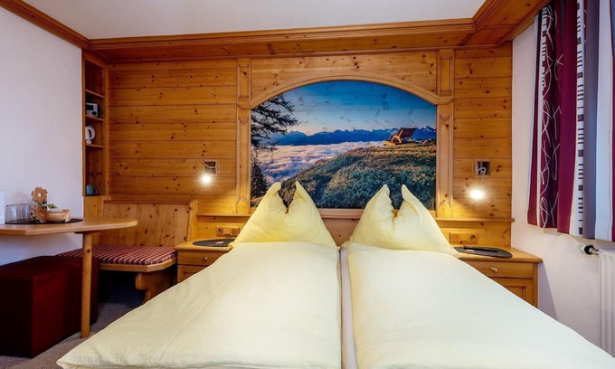 Leogang Cabaña | Dreibettzimmer, K, Dusche, WC, Nichtraucher - Energiepension Schwaiger