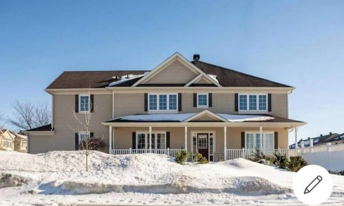 Ottawa Division Casa | Mannys place