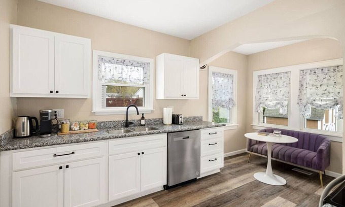 Peoria Casa | Tranquil 3-Bed Retreat: Sleeps 7