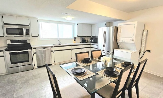 Coquitlam Casa | Central Coquitlam Retreat