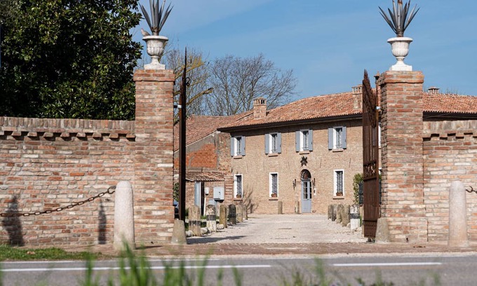 Francolino Cama Y Desayuno | Casaforte La Bastide, Dimora Storica Luxury a Ferrara