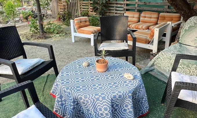 Viannos Cabaña | Tolles Landhaus Umgeben von Einem Schönen Garten und nur 10 Minuten zum Meer