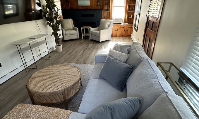 Cape May Court House Casa | Updated and Perfect Location Large family home Close to beaches ,golf courses