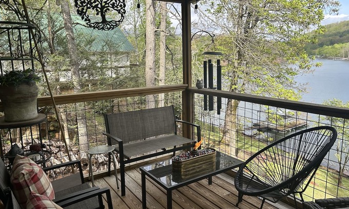 Hayesville Cabaña | Chatuge Lake - Lakefront House! View of the mountains. Private Dock. Sleeps 8!