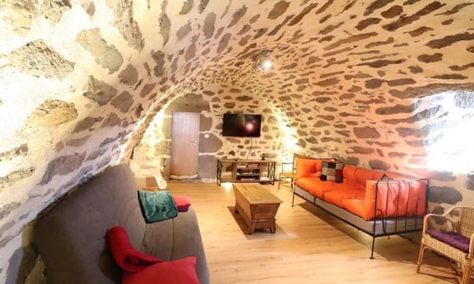 Le Vaulmier Cabaña | Gite Le Vaulmier, 2 bedrooms, 4 persons