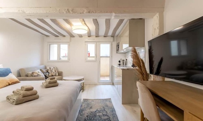 Rouen City Centre Apartamento | Le Caron-2 - Studio - Suite Avec Terrasse