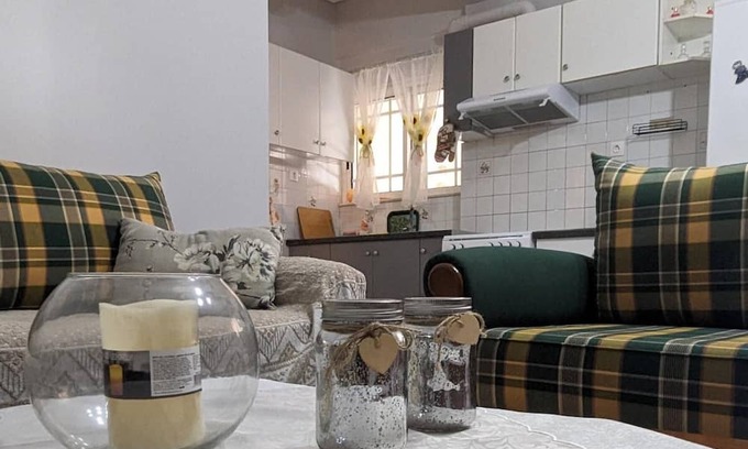 Molos-Agios Konstantinos Apartamento | Central Apartment in Agios Konstantinos
