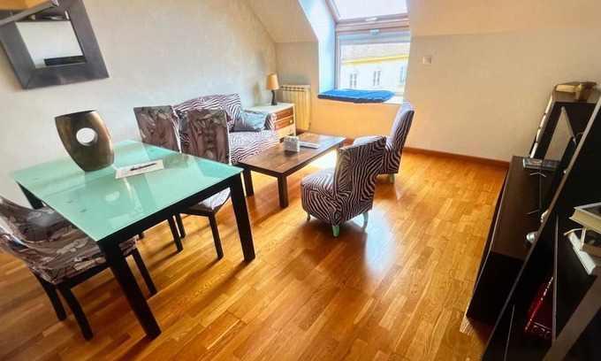 León Apartamento | 2-bedroom apartment in fantastic León with WiFi