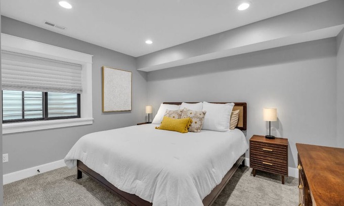 Holladay Casa | Welcome Home to Your Warm and Cozy Fully Renovated Oasis