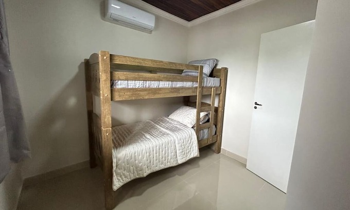Vila Yolanda Apartamento | AP pra Toda a Família, no Bairro Mais Querido da Terra das Cataratas!
