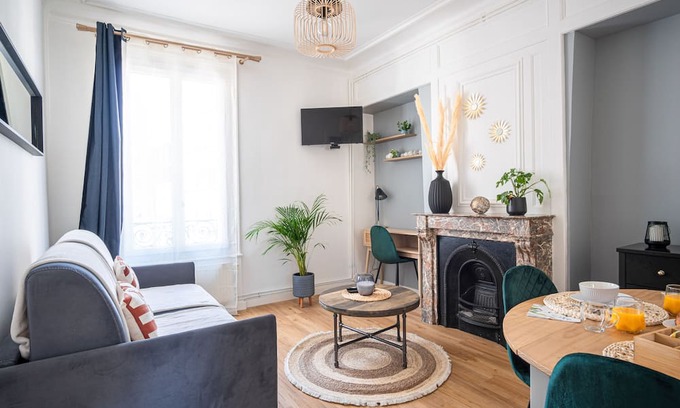Cote Ouest Ormeaux Apartamento | Appartement à Deux pas de la Gare et Proximité Tram Pour Plage