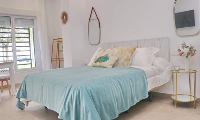 Conil de la Frontera Apartamento | La Ilusión III, studio in Conil