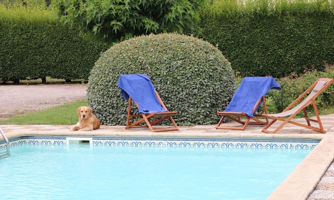 Bergerac Casa | Belle Maison de Famille Avec Piscine Dans son Écrin de Verdure Proche de Tout