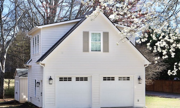 Greer Casa | Suburban Studio in Prime Area on Large Quiet Lot- GSP Airport, Greer, Greenville