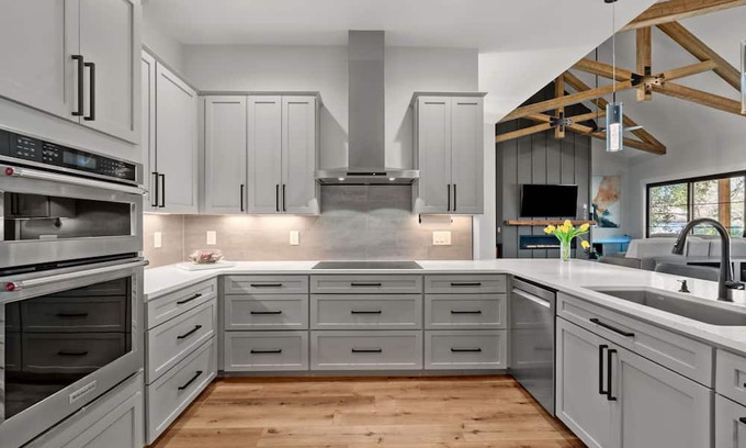 Old Town Casa | US OPEN High-Tech Custom Home in the Village of Pinehurst! Walking distance!