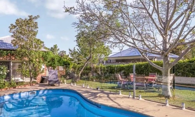 Bathurst Casa | Family Home with Pool & Pizza Oven - Pet Friendly
