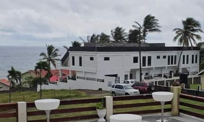 Colonarie Apartamento | Coconut Breeze SVG - 1 bdrm seaview apt
