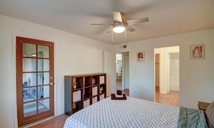 Pleasant Valley Estates Condominio | Cholla Cove 2 BR Gem - Paradise Valley Golfer's Oasis