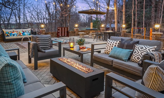 Laurelville Casa | Luxury: Ample amenities,stunning views, prime spot