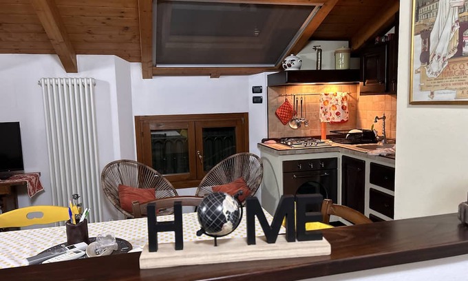 San Lazzaro di Savena Apartamento | Apartment adjacent to Bellaria Hospital ten minutes' drive from the fairgrounds
