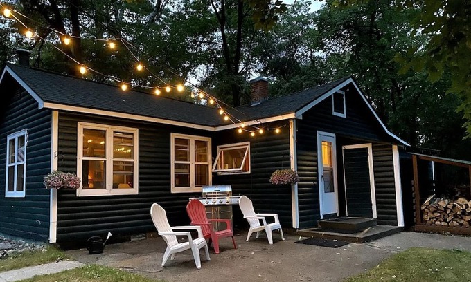 Ossipee Cabina | Cozy cabin in enchanting Merrifield with AC, WiFi