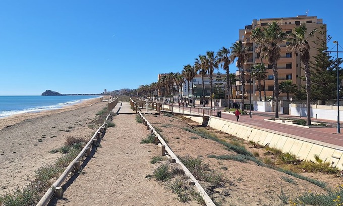 Peñíscola Apartamento | Appartement Los Pinos, à 5 Minutes de la Plage et de Toutes les Commodités