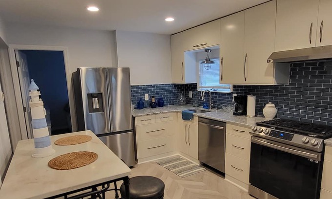 Mystic Island Casa | Waterfront home, 20 min from LBI and 30 from AC.