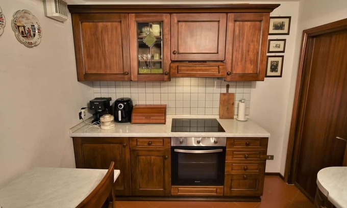 Temu Apartamento | Nice apartment for 4 people with TV, pets allowed and parking
