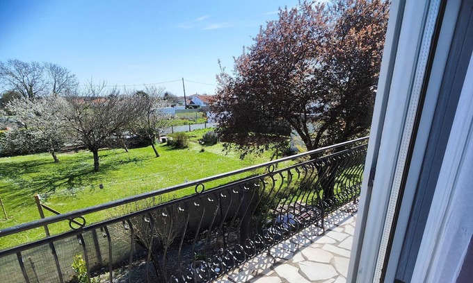 Medis Apartamento | Homerez - Apartement 4 km away from the beach for 4 ppl. with garden at Médis