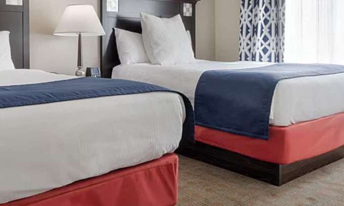 Oxon Hill Apartamento | Two-bedroom "apartment" that sleeps 8. National Harbor/DC! Lots to do and see!