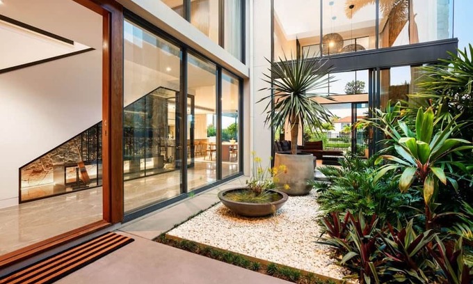 Sorrento Casa | Luxurious Masterpiece with Waterfront Elegance