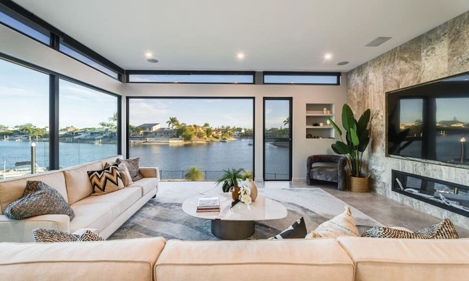Mermaid Waters Villa | Residence with prestigious view