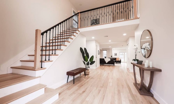 Bellport Casa | Bellport Luxury Pool Retreat w/ 3BR