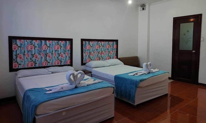 Puerto Princesa City Centre Condominio | Relaxation Redefined: Puerto Princesa Escape