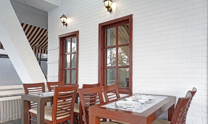 Kharadi Casa | Townhouse 1294 Sky View Inn
