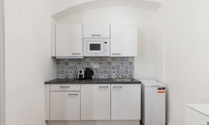 Petrska ctvrt Apartamento | Blue Vibe studio - Florenc - Sleeps 3
