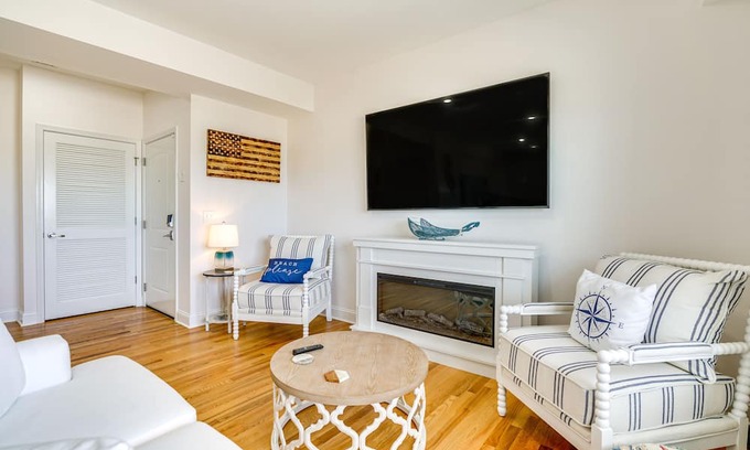 Seaside Heights Condominio | Seaside Heights Condo w/ Balcony & Beach Access!