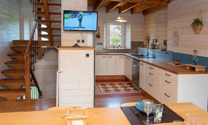 Poilley Cabaña | Gite Poilley (Manche), 2 bedrooms, 3 persons