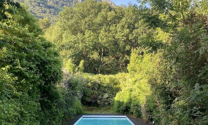 Accous Cama Y Desayuno | Le Mouton Bleu, Chambres D'hôte de Charme au Pied des Montagnes en Vallée D'aspe