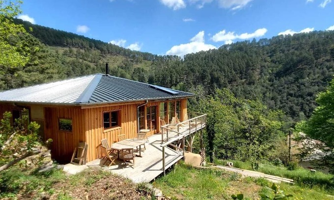 Chambon Chalet De Esquí | La Colline Vagabonde, Maison Bois Pilotis, Rivière