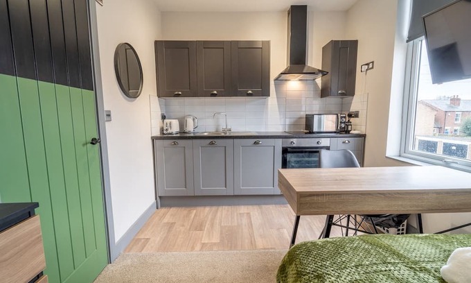 Beeston Apartamento | Comfortable stylish room | Pass the Keys