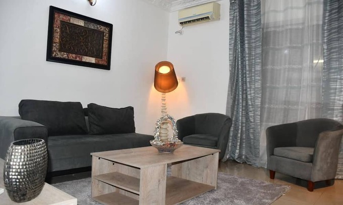 Yaounde Apartamento | Sumptuous Vacation Rental in Yaounde Cameroon