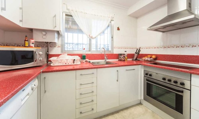Lliria Chalet De Esquí | Charming Villa in Lliria w/ Private Pool & Garden