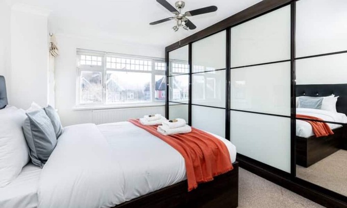 Preston Casa | Gardened 2BR house, quiet Cul-de-Sac of Wembley