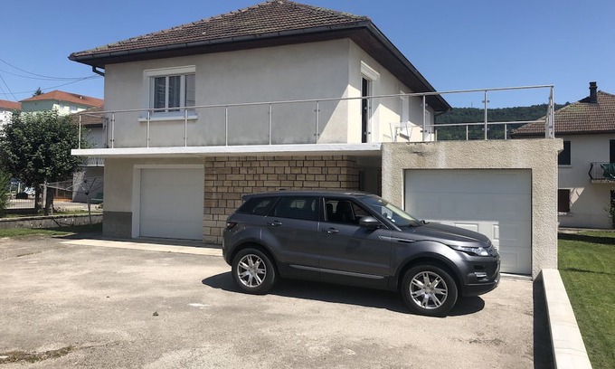 Champagnole Casa | Location Maison Champagnole Proche de Tout Commerce Dans Rayons de 100 Mètres