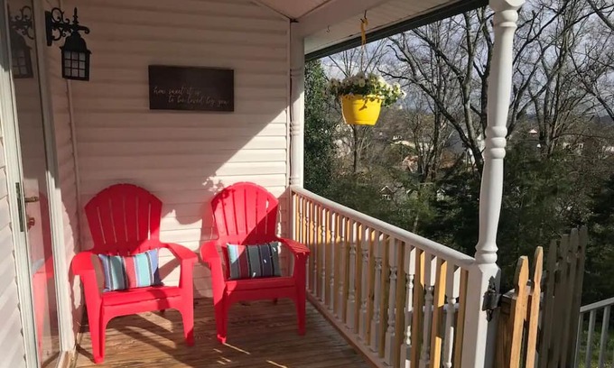 North Chattanooga Casa | North Chatt 2BD/2BA Charm & Convenience