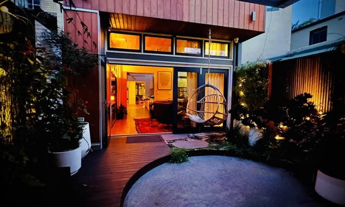 Newtown Casa | The Modern Botanist Newtown IH