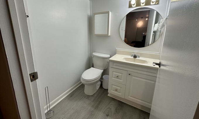 Hamilton Casa | Entire home in Dundas