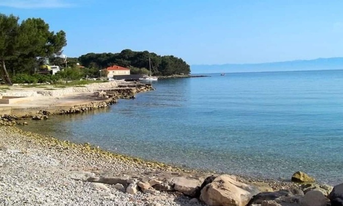 Batalaza Apartamento | Apartment Renatare - close to the sea with parking: A2(2+2) - Ugljan, Island Ugljan, Croatia