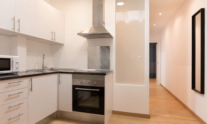 El Raval Apartamento | Nice renovated apartment near Ramblas with wifi